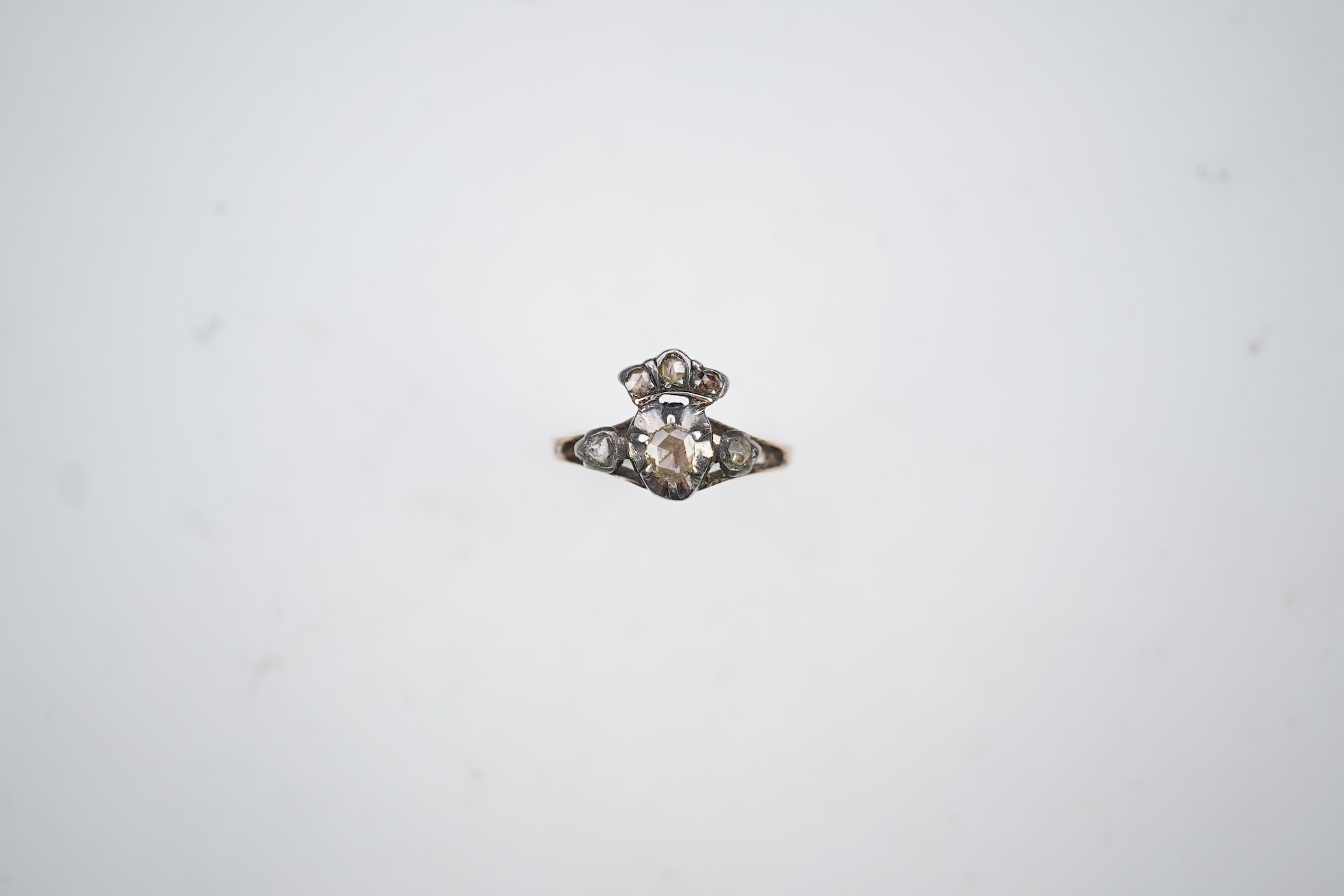 A diamond ring, 19th century